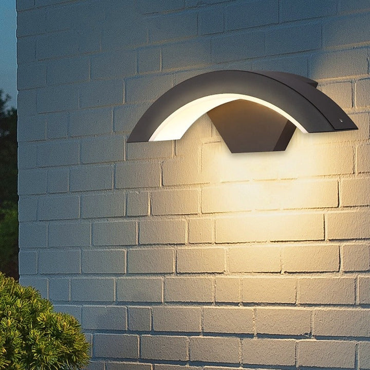 Outdoor Wall Light - Curved Arc Wall Sconce