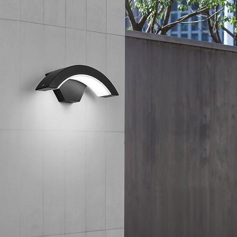 Outdoor Wall Light - Curved Arc Wall Sconce