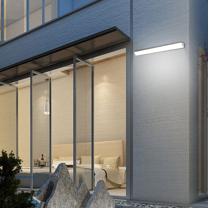 Outdoor Wall Mounted Lamp - Linear Bar LED Shade