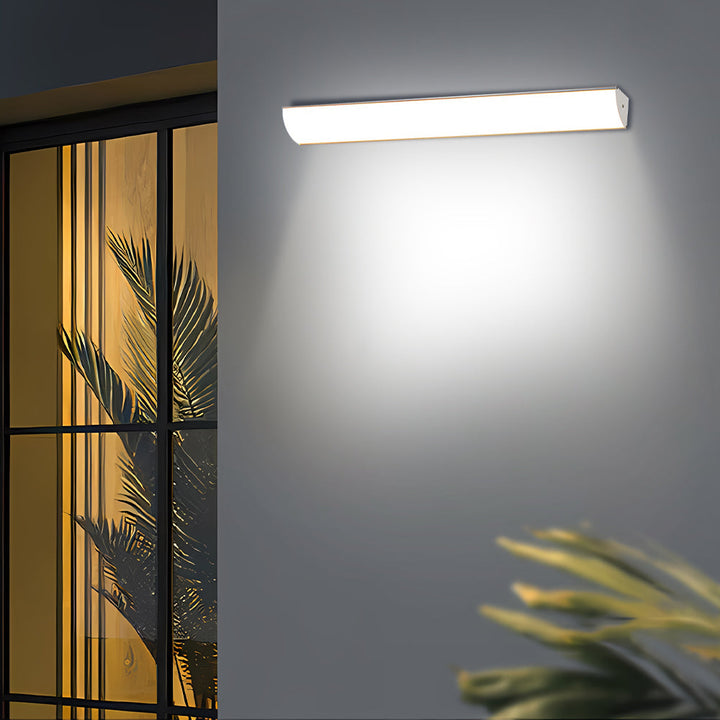 Outdoor Wall Mounted Lamp - Linear Bar LED Shade