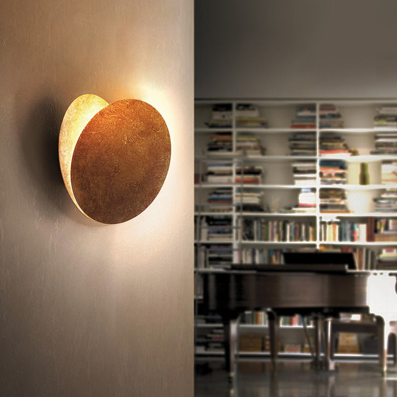 Wall Mounted Sconce Lamp Round Overlapping Metal Disc Shade
