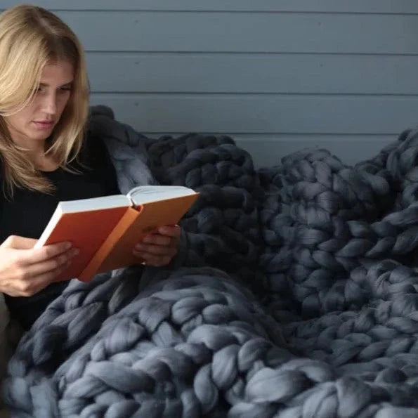 Chunky Knit Merino Wool Throw | Cosy Decorative Knitted Blanket