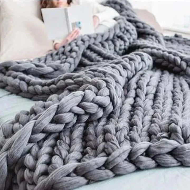 Chunky Knit Merino Wool Throw | Cosy Decorative Knitted Blanket
