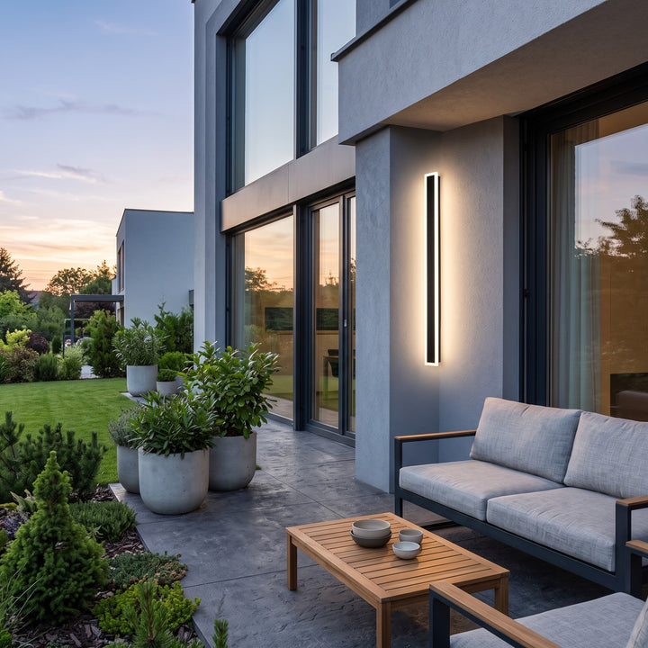 Outdoor LED Wall Light - Linear Bar