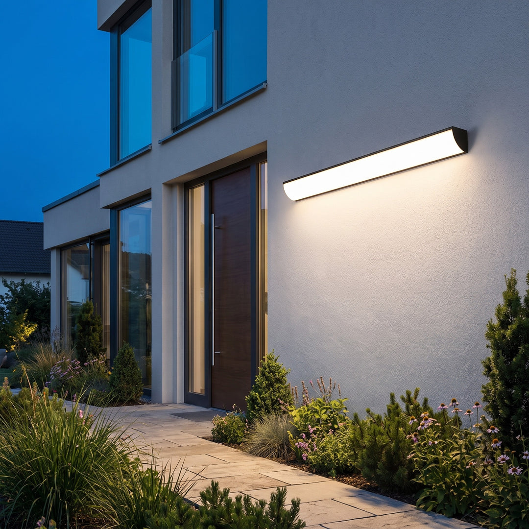Outdoor Wall Mounted Lamp - Linear Bar LED Shade