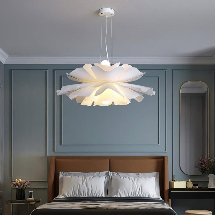 Pendant Lamp - Flower-Shaped White Shade