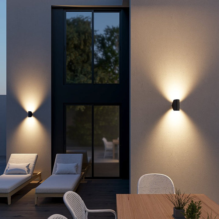 Rotatable Outdoor LED Wall Light