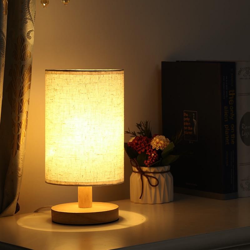 Table Lamp with Cylindrical Lampshade - Japandi Style