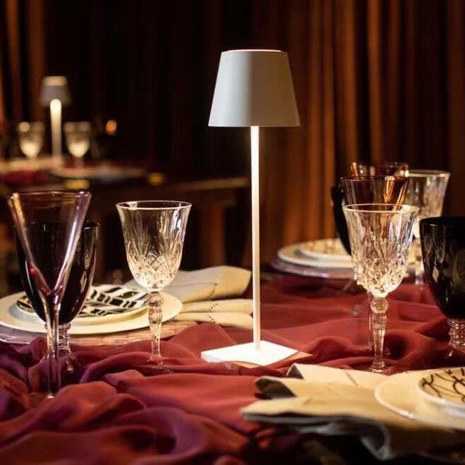 Tapered Shade Table Lamp | Cordless Water-Resistant Dining Lamp